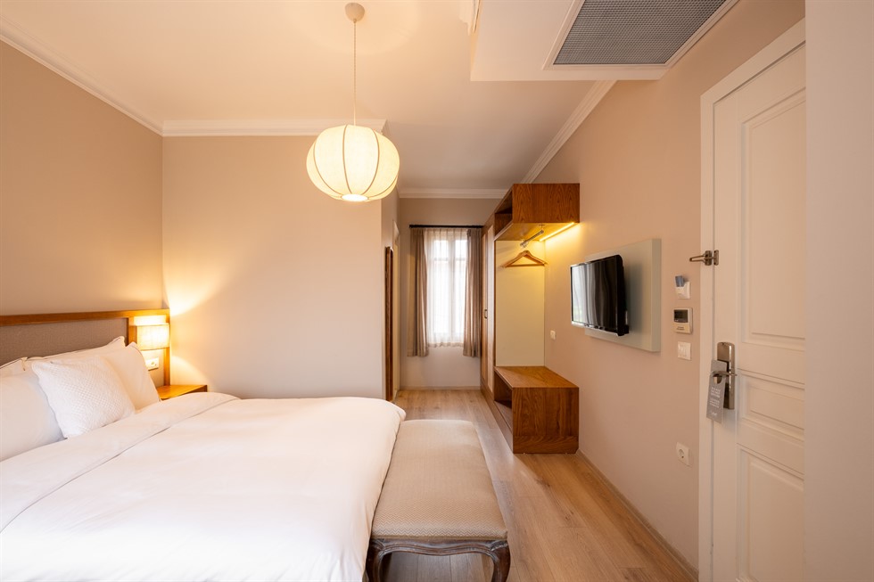 Alaçatı Viento Hotel room 201 deluxe room detail refined decoration and design elements