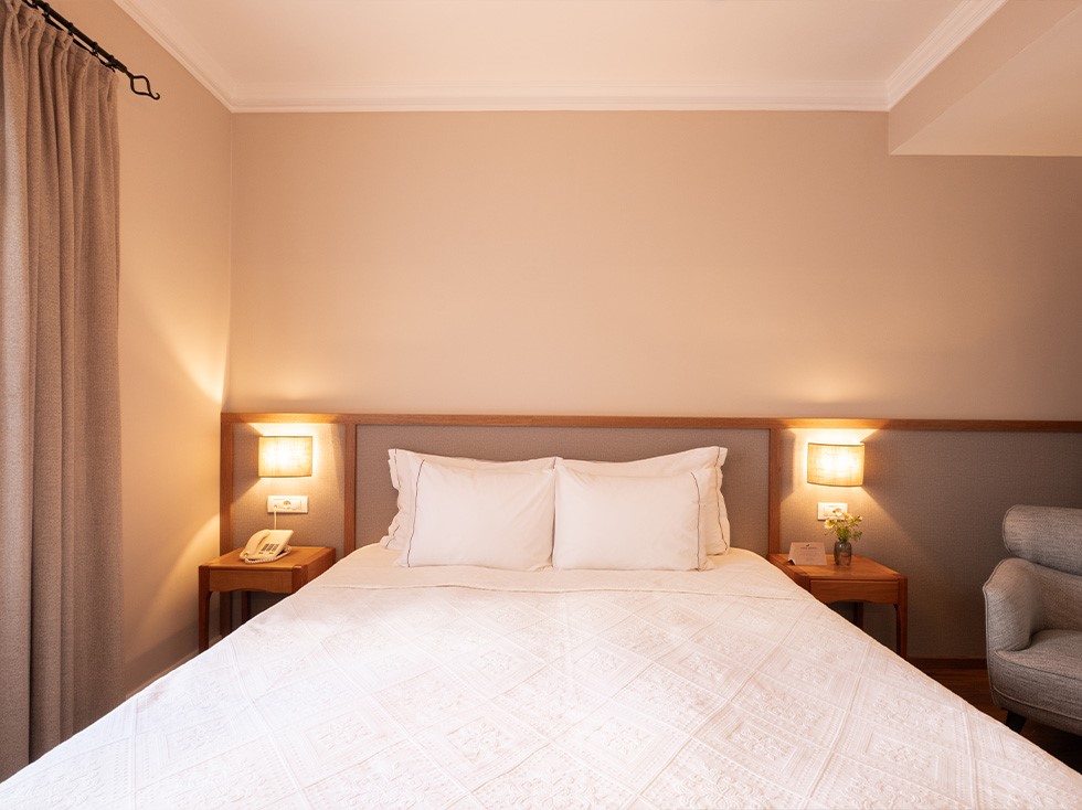 Alaçatı Viento Hotel oda 105 deluxe yatak